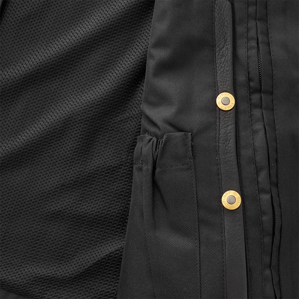 Tressivo-Deadwood Men's Motorcycle Western Style Leather Vest - Tressivo